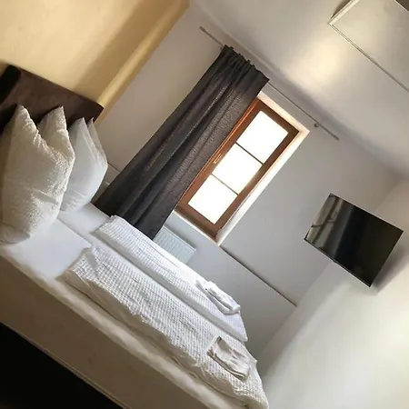 Bistro Zur Linde 3*